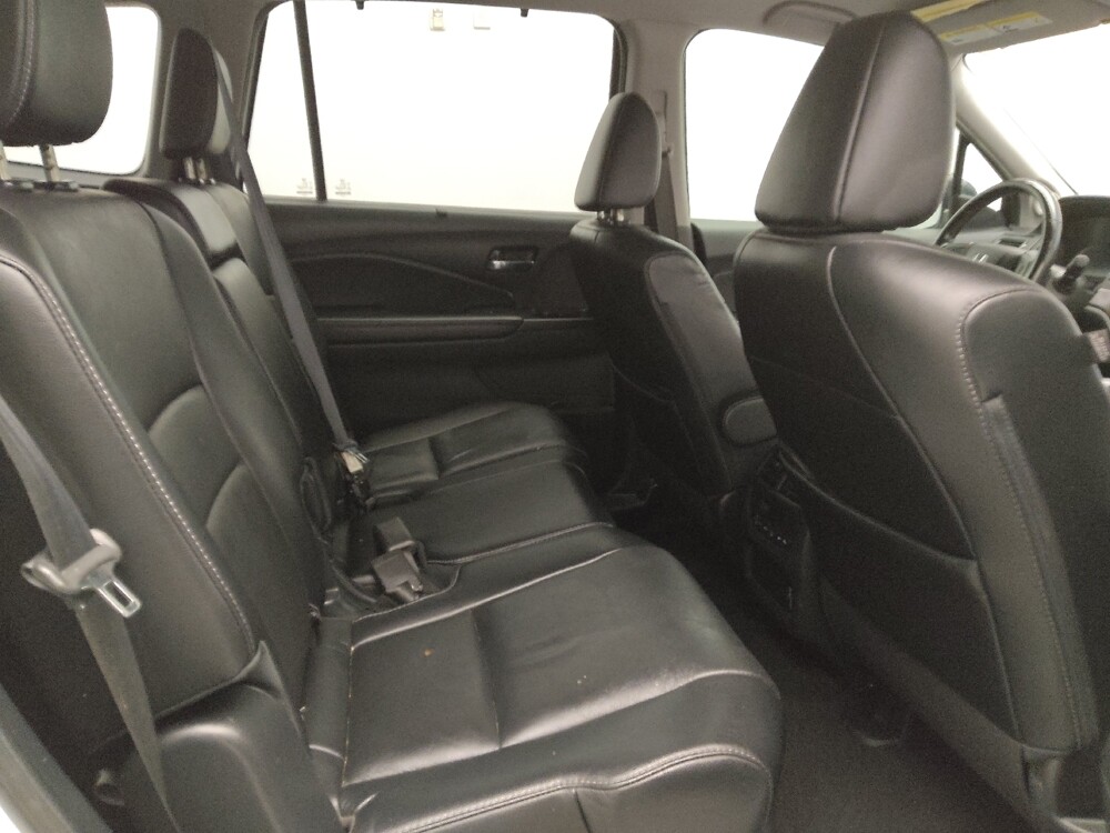 2020 Honda Pilot in Arlington, TX 76011 - 18099070 19