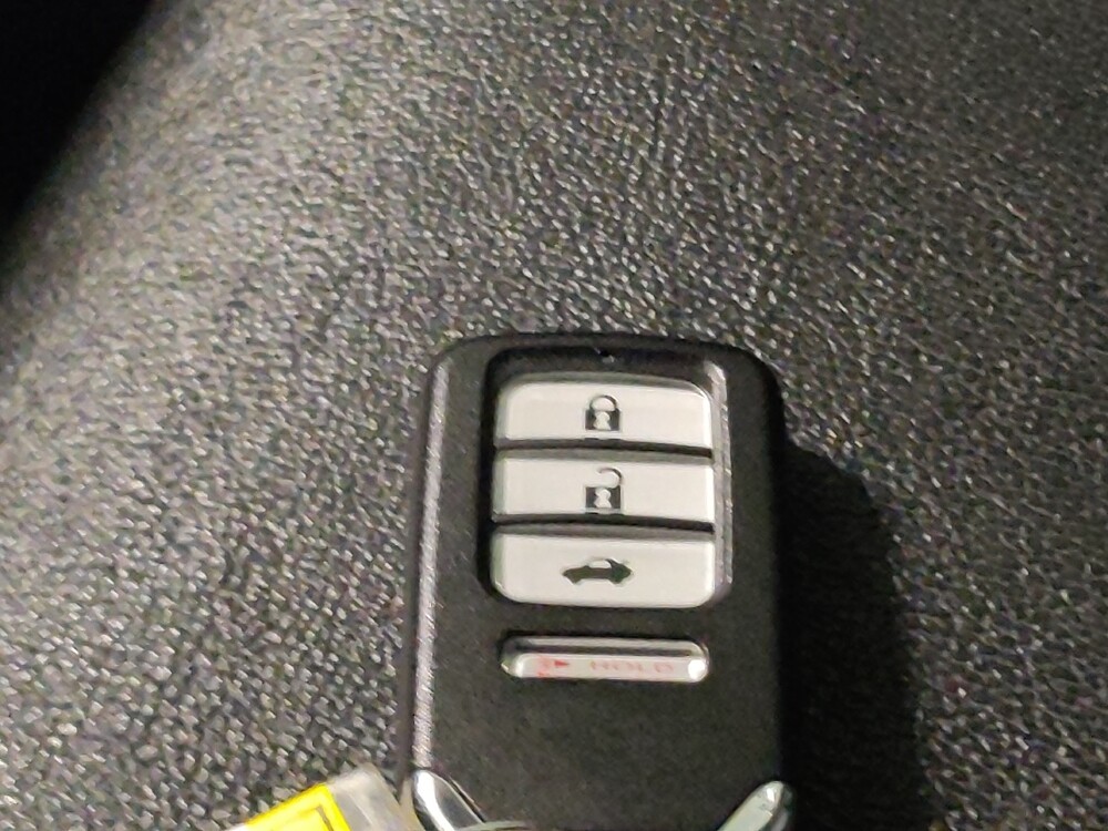 2020 Honda Pilot in Arlington, TX 76011 - 18099070 32