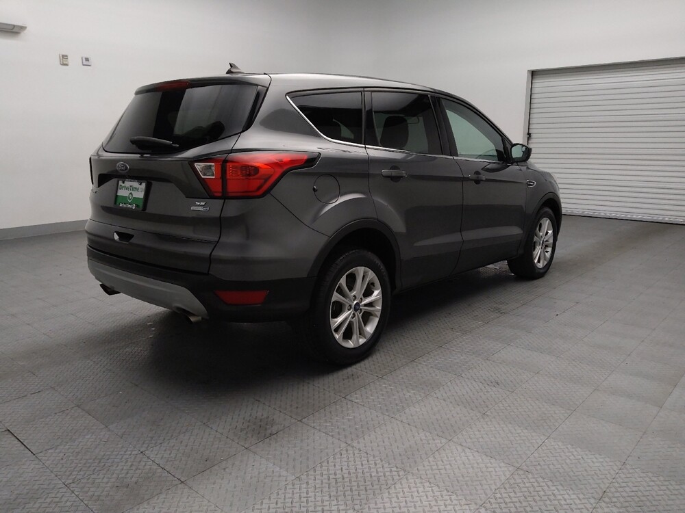 2019 Ford Escape in El Paso, TX 79907 - 18099078 9