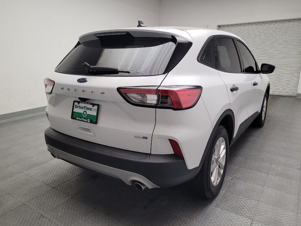 2020 Ford Escape in El Cajon, CA 92020 - 18099081 7