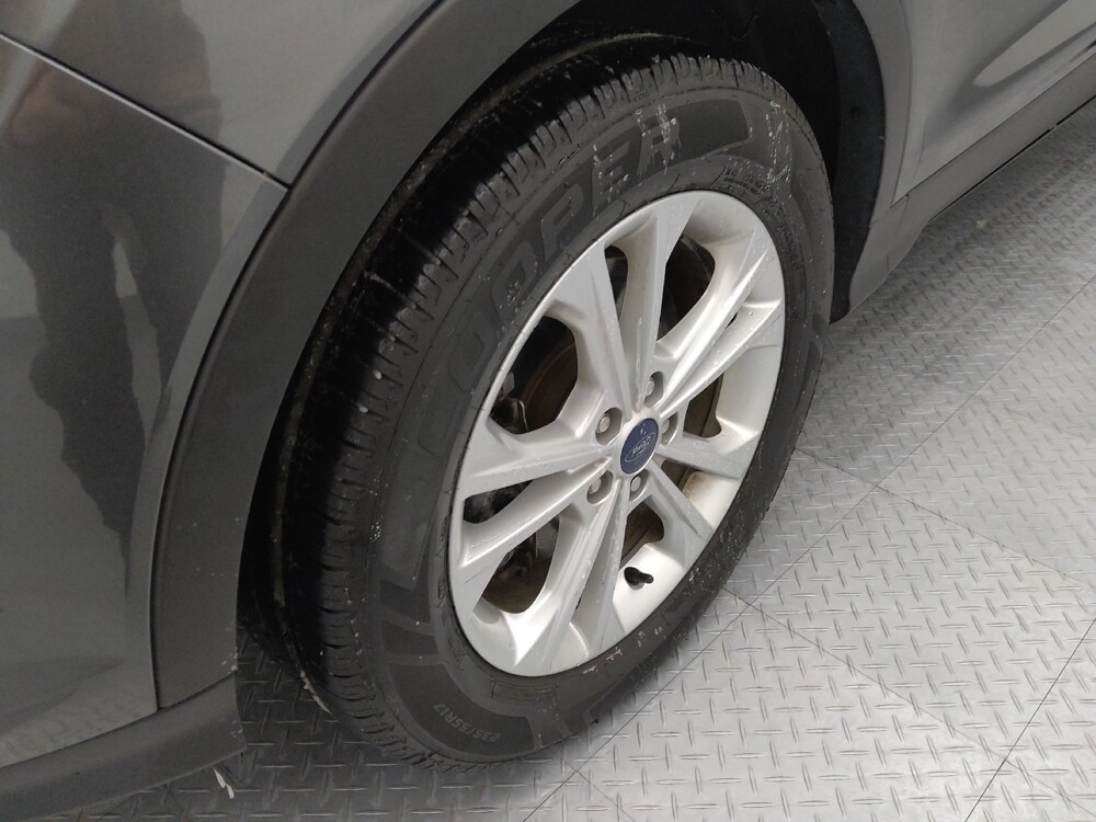 2017 Ford Escape in Springfield, MO 65807 - 18099087 31