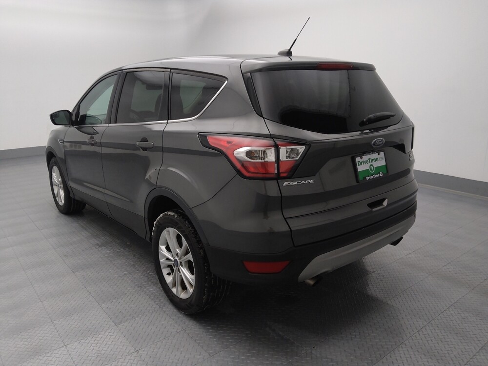 2017 Ford Escape in Springfield, MO 65807 - 18099087 5
