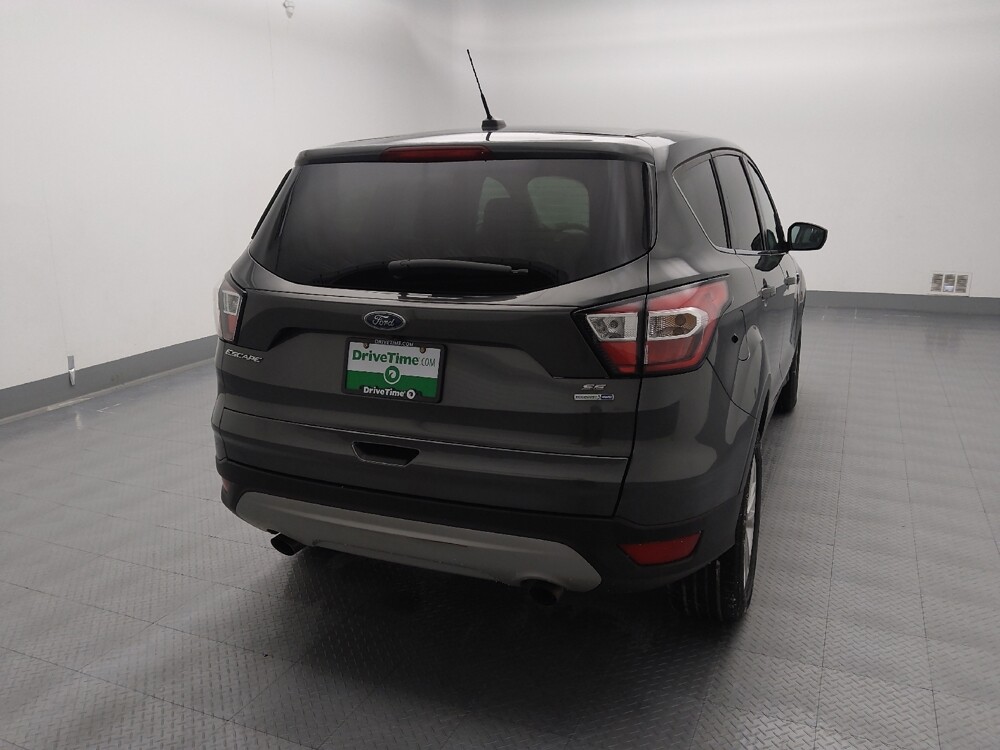 2017 Ford Escape in Springfield, MO 65807 - 18099087 7