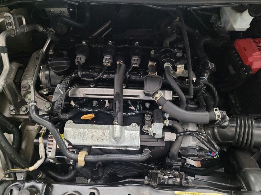 2021 Nissan Versa in Torrance, CA 90504 - 18099092 30