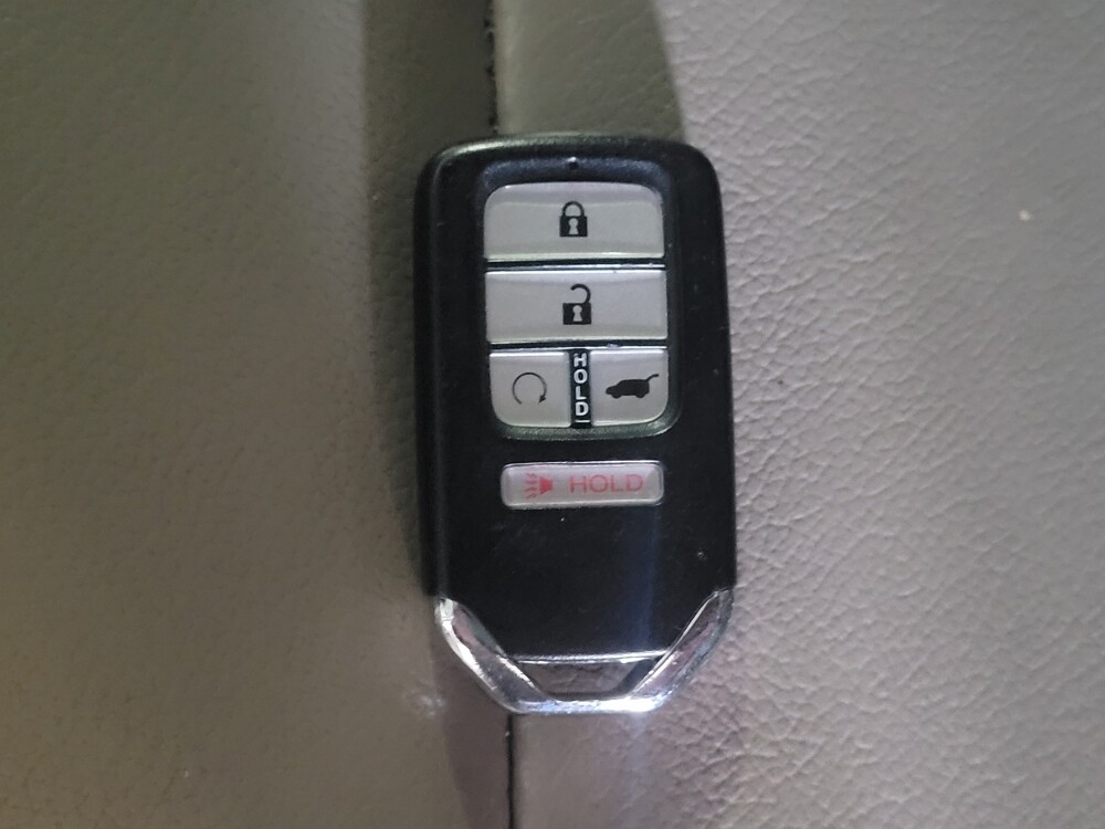 2018 Honda Pilot in Miami, FL 33157 - 18099096 32