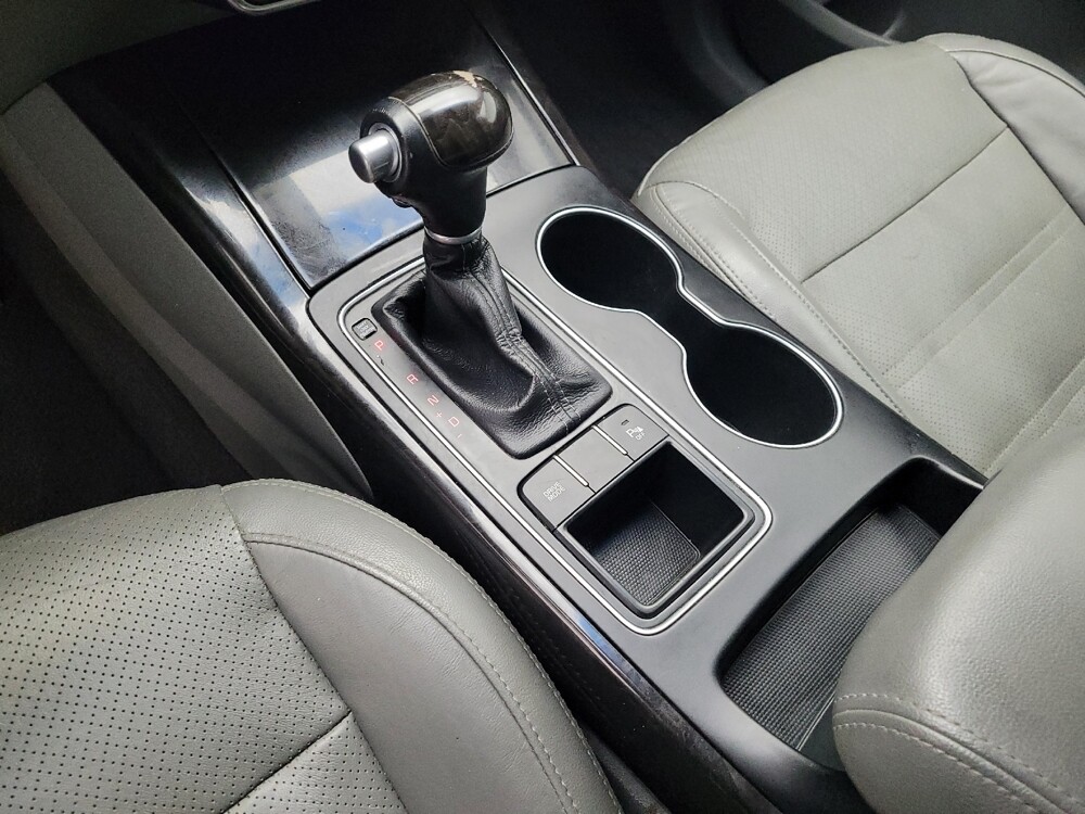 2016 Kia Sorento in Miami, FL 33157 - 18099097 26