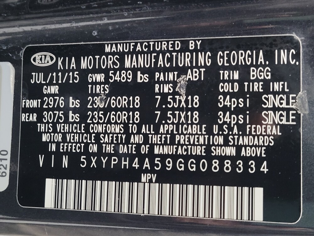 2016 Kia Sorento in Miami, FL 33157 - 18099097 33