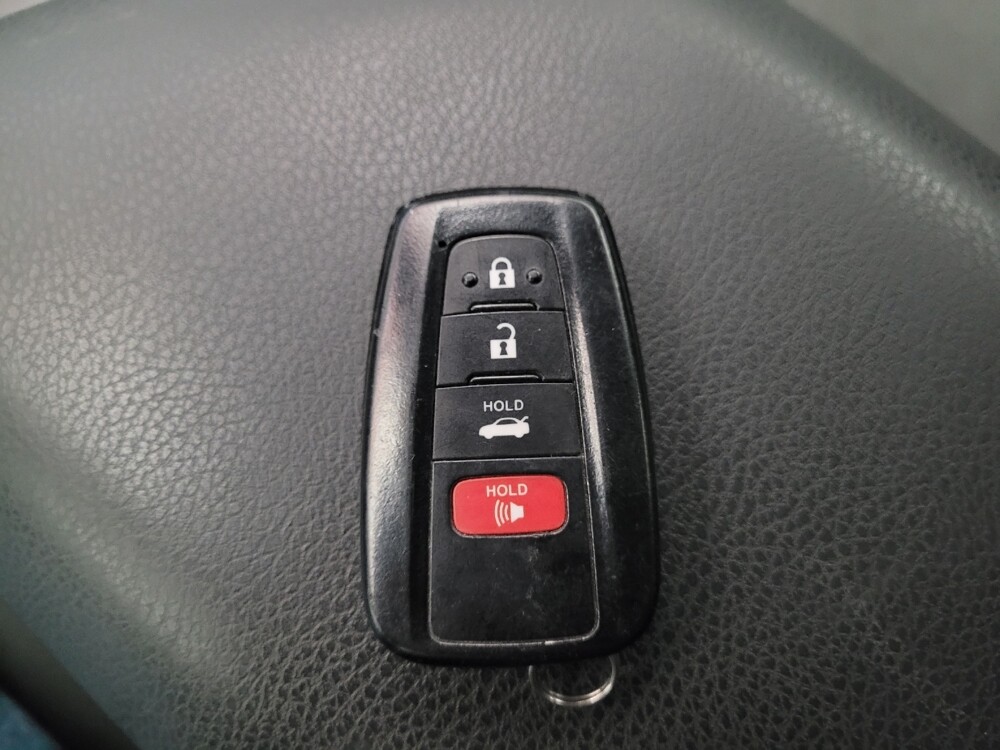 2019 Toyota Camry in Sacramento, CA 95821 - 18099098 32