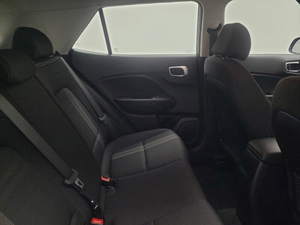 2020 Hyundai Venue in Indianapolis, IN 46222 - 18099102 19