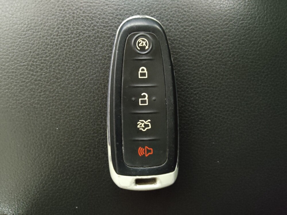 2014 Ford C-MAX in Stone Mountain, GA 30083 - 18099103 32