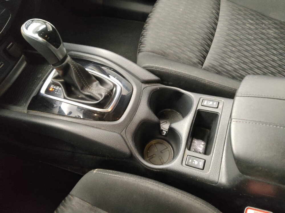 2018 Nissan Rogue in Memphis, TN 38128 - 18099108 26