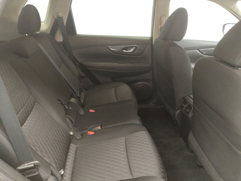 2018 Nissan Rogue in Memphis, TN 38128 - 18099108 19