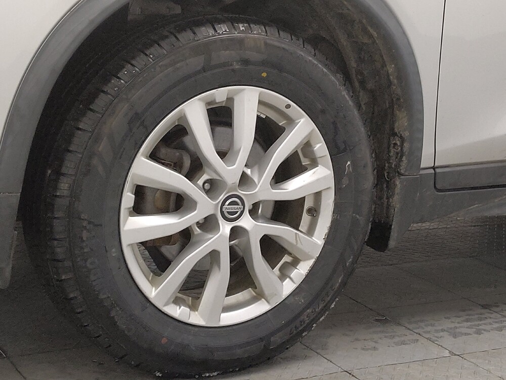 2018 Nissan Rogue in Memphis, TN 38128 - 18099108 31