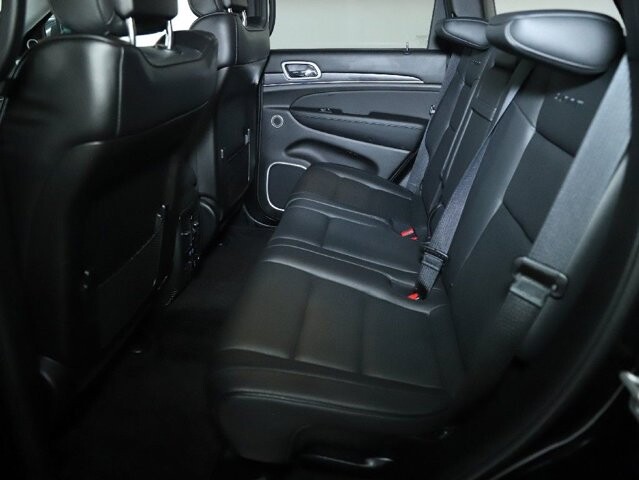 2018 Jeep Grand Cherokee in Bedford, OH 44146 - 18099111 14