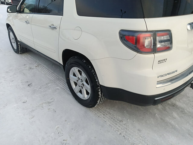 2015 GMC Acadia in DuBois, PA 15801 - 18099117 9