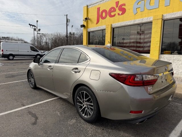 2016 Lexus ES 350 in Indianapolis, IN 46222-4002 - 18099129 5