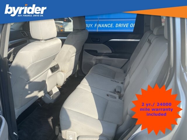 2015 Toyota Highlander in Conway, AR 72032 - 18099138 6