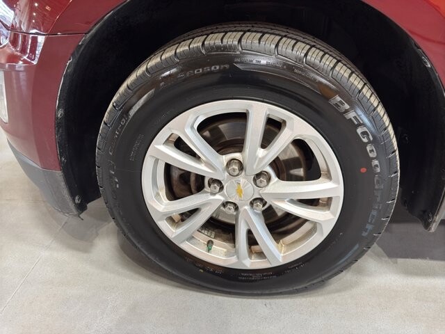 2017 Chevrolet Equinox in Burlington, WI 53105 - 18099139 9