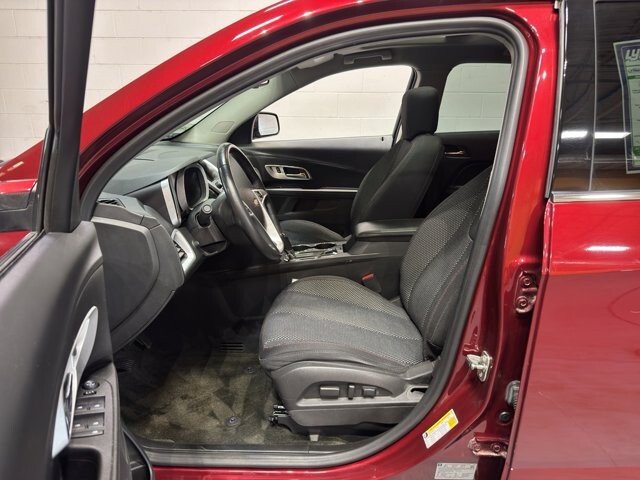 2017 Chevrolet Equinox in Burlington, WI 53105 - 18099139 13