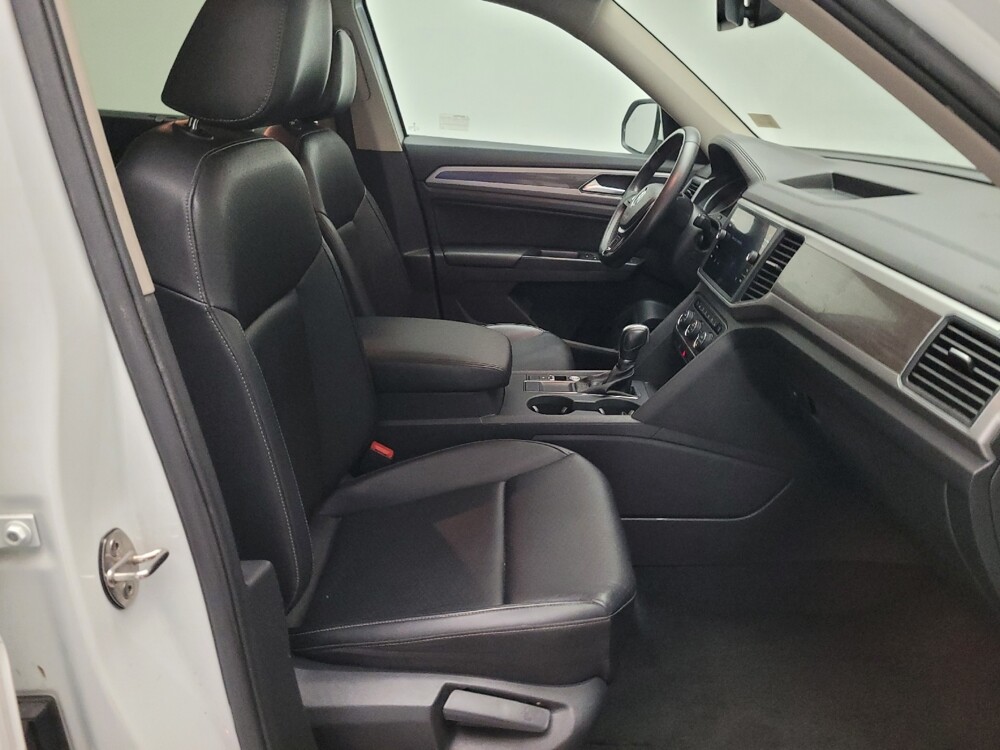 2019 Volkswagen Atlas in Montclair, CA 91763 - 18099142 21