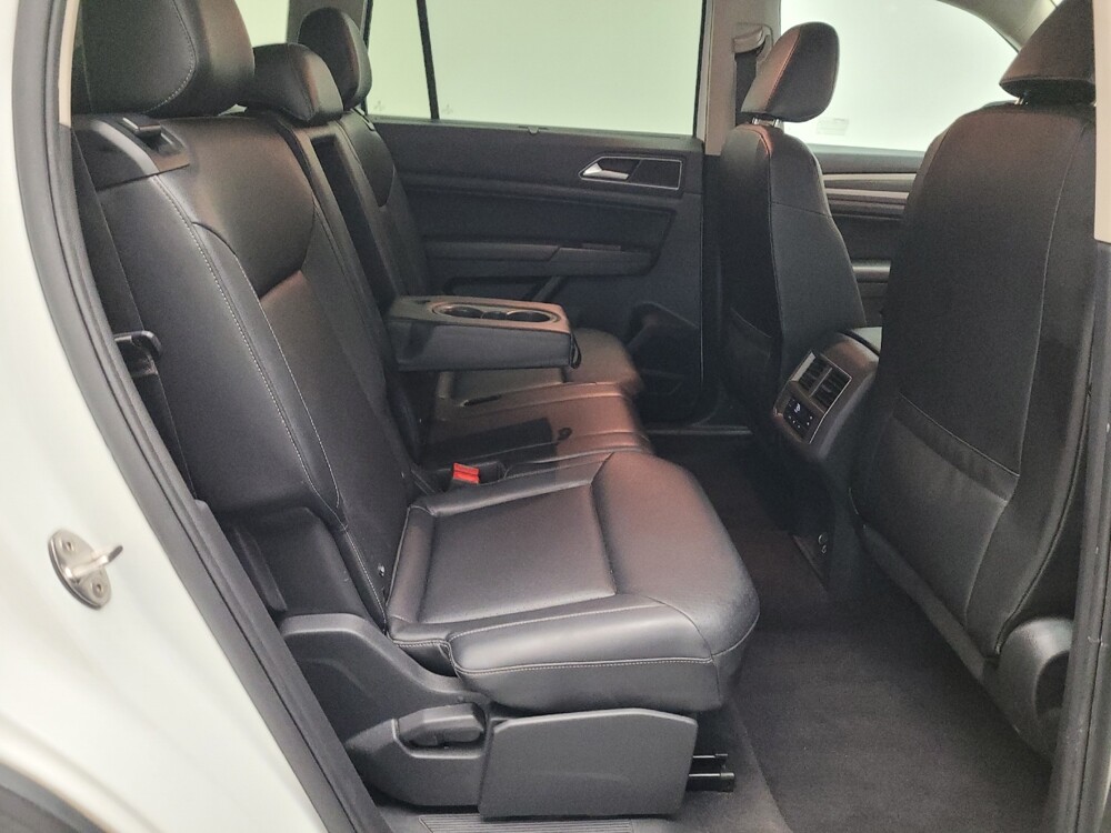 2019 Volkswagen Atlas in Montclair, CA 91763 - 18099142 19