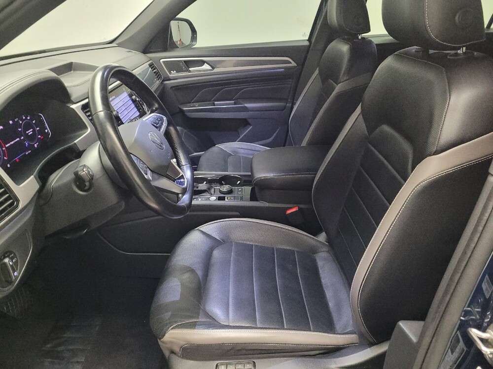 2020 Volkswagen Atlas in Fresno, CA 93726 - 18099144 17