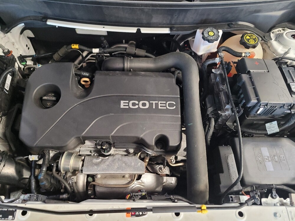 2021 Chevrolet Equinox in Downey, CA 90241 - 18099145 30