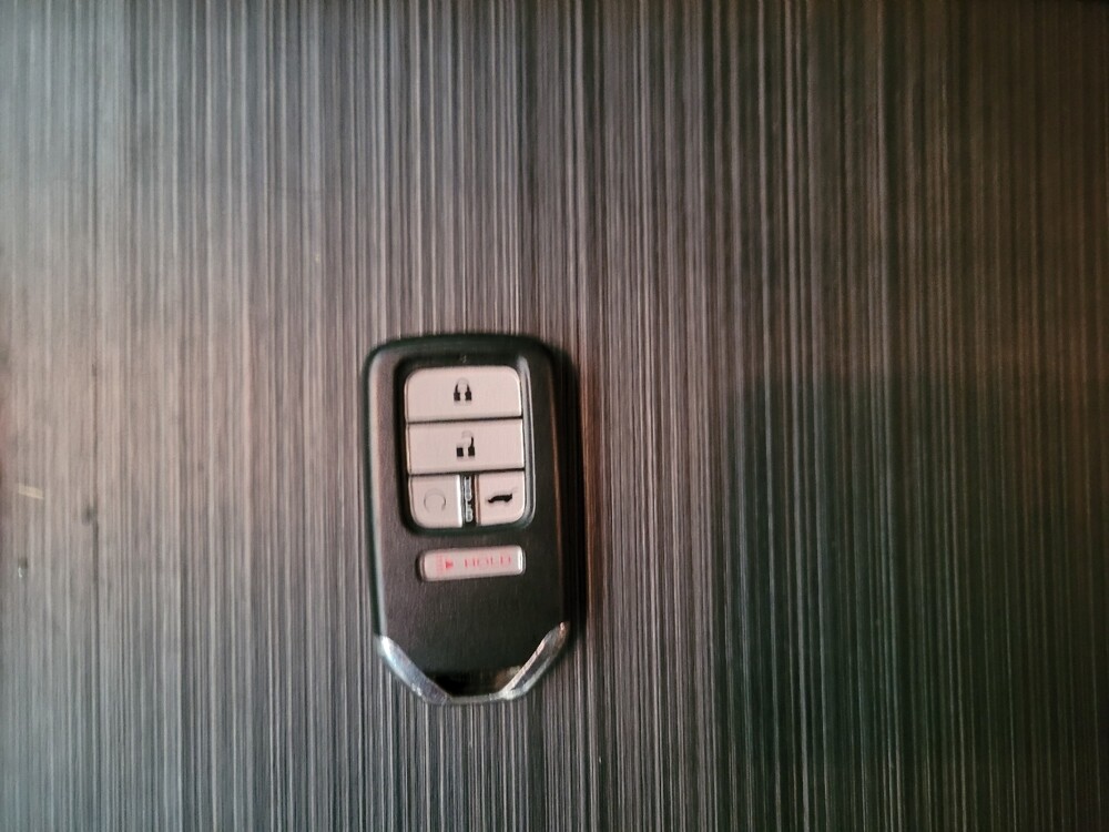 2018 Honda Pilot in Downey, CA 90241 - 18099146 32