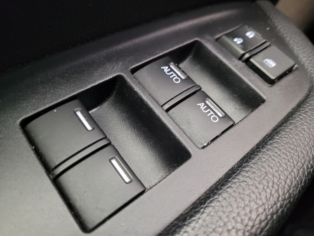 2018 Honda Pilot in Downey, CA 90241 - 18099146 27