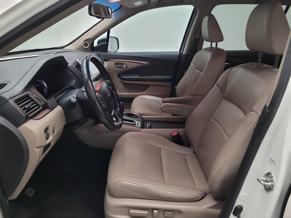 2018 Honda Pilot in Downey, CA 90241 - 18099146 17