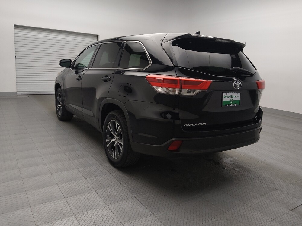 2019 Toyota Highlander in El Paso, TX 79907 - 18099148 5
