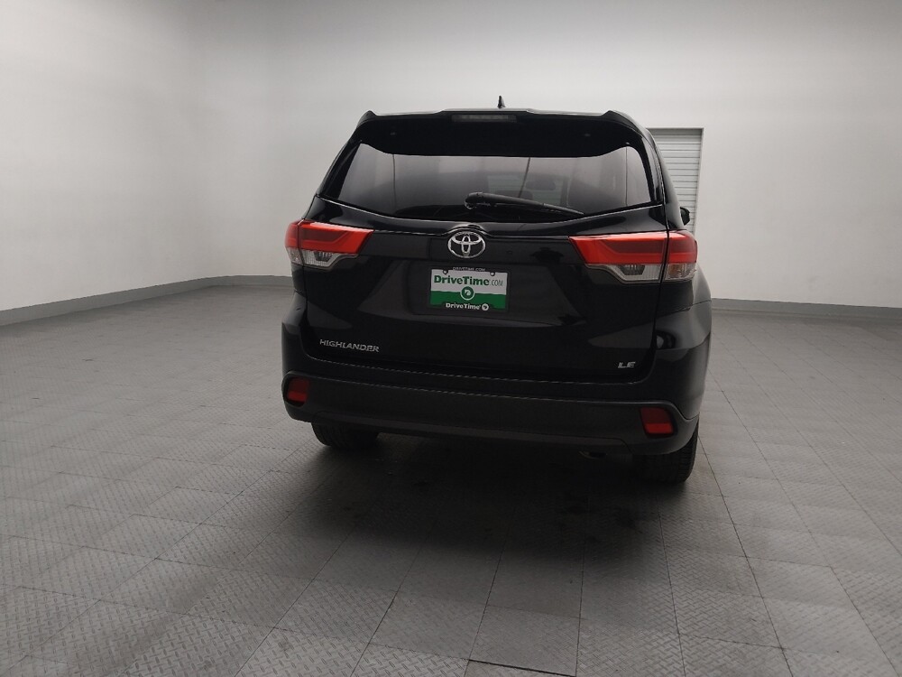 2019 Toyota Highlander in El Paso, TX 79907 - 18099148 7