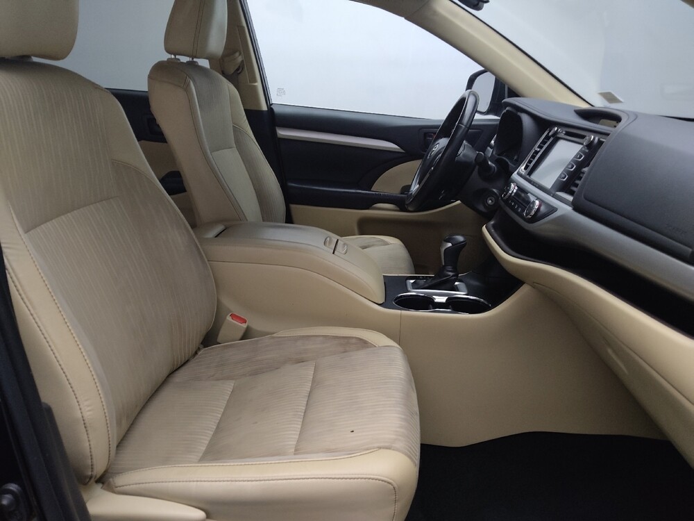 2019 Toyota Highlander in El Paso, TX 79907 - 18099148 21