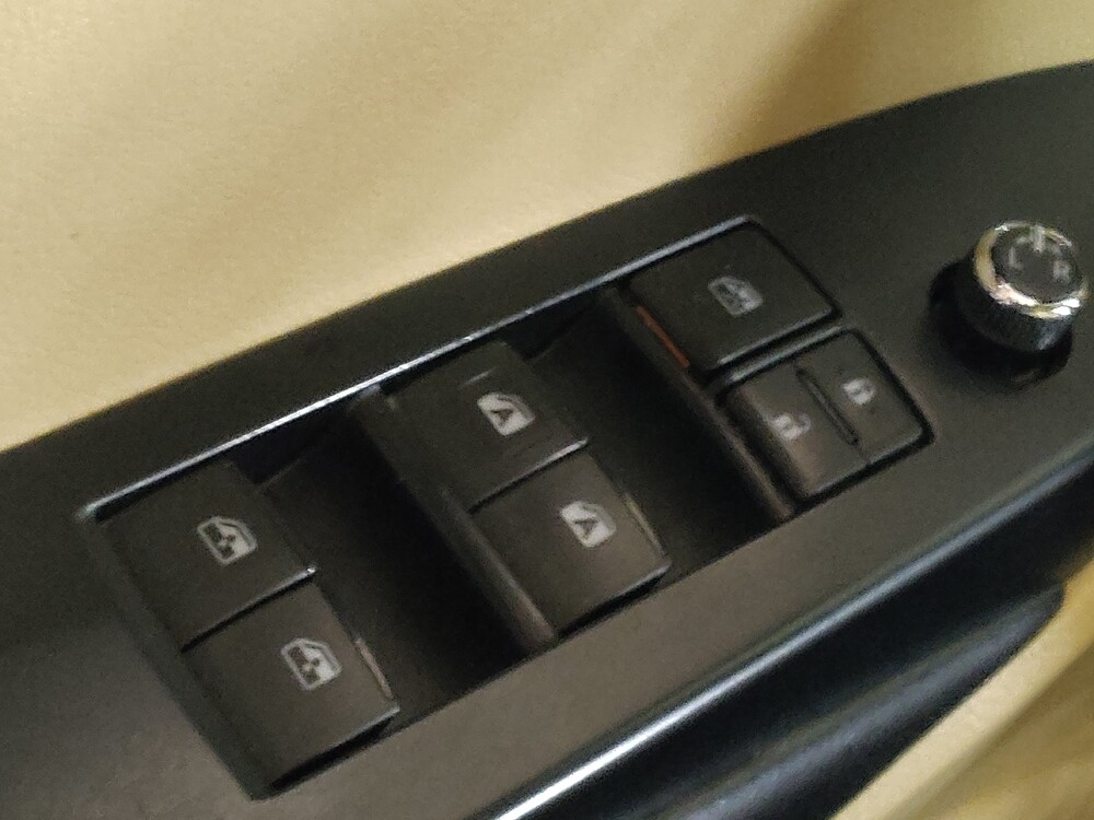 2019 Toyota Highlander in El Paso, TX 79907 - 18099148 27