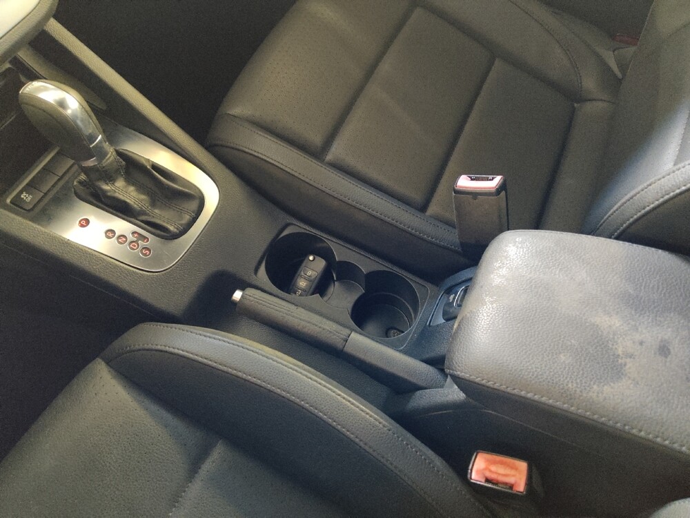 2014 Volkswagen Eos in Union City, GA 30291 - 18099149 26