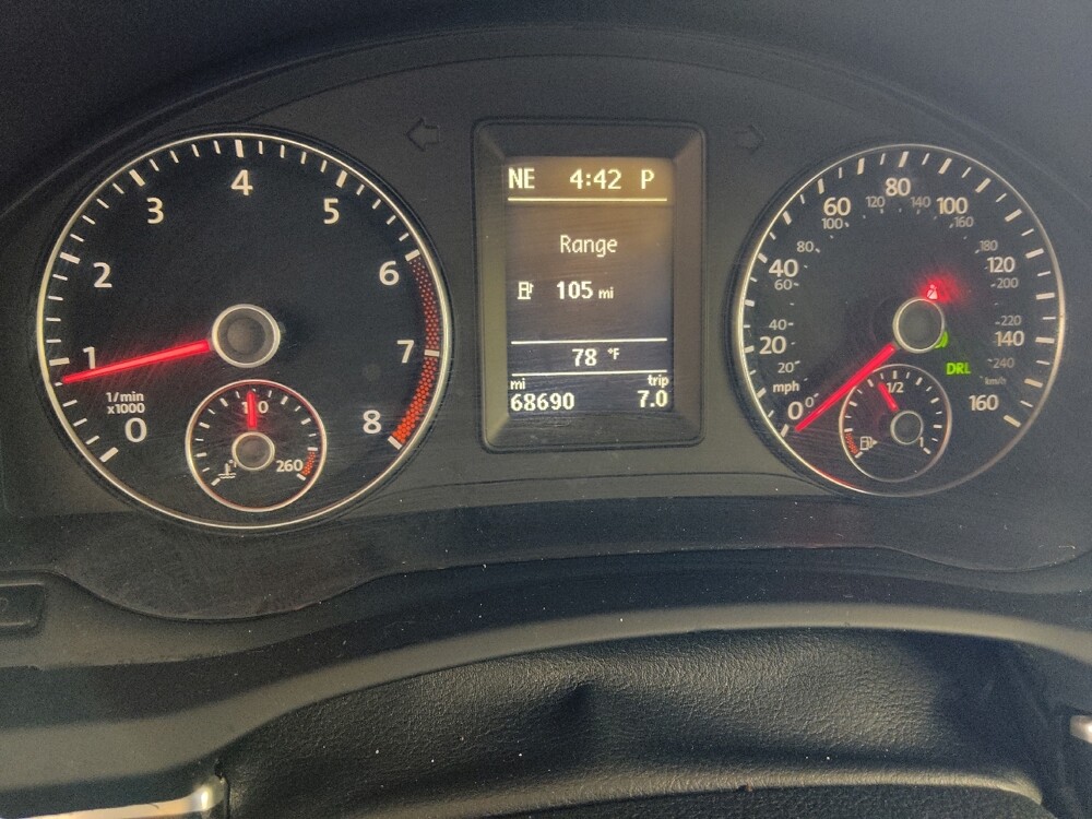 2014 Volkswagen Eos in Union City, GA 30291 - 18099149 23