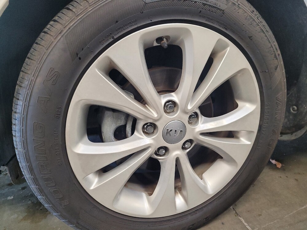 2016 Kia Soul in Downey, CA 90241 - 18099151 31