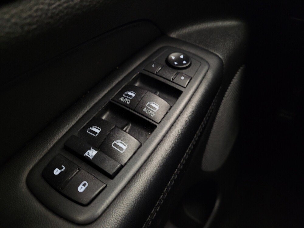 2020 Jeep Grand Cherokee in Cincinnati, OH 45255 - 18099152 27