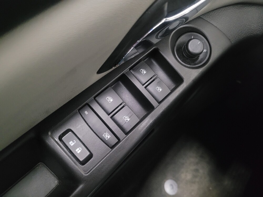 2016 Chevrolet Cruze in Union City, GA 30291 - 18099163 27