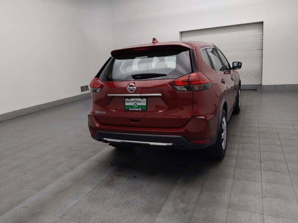 2017 Nissan Rogue in Morrow, GA 30260 - 18099166 9
