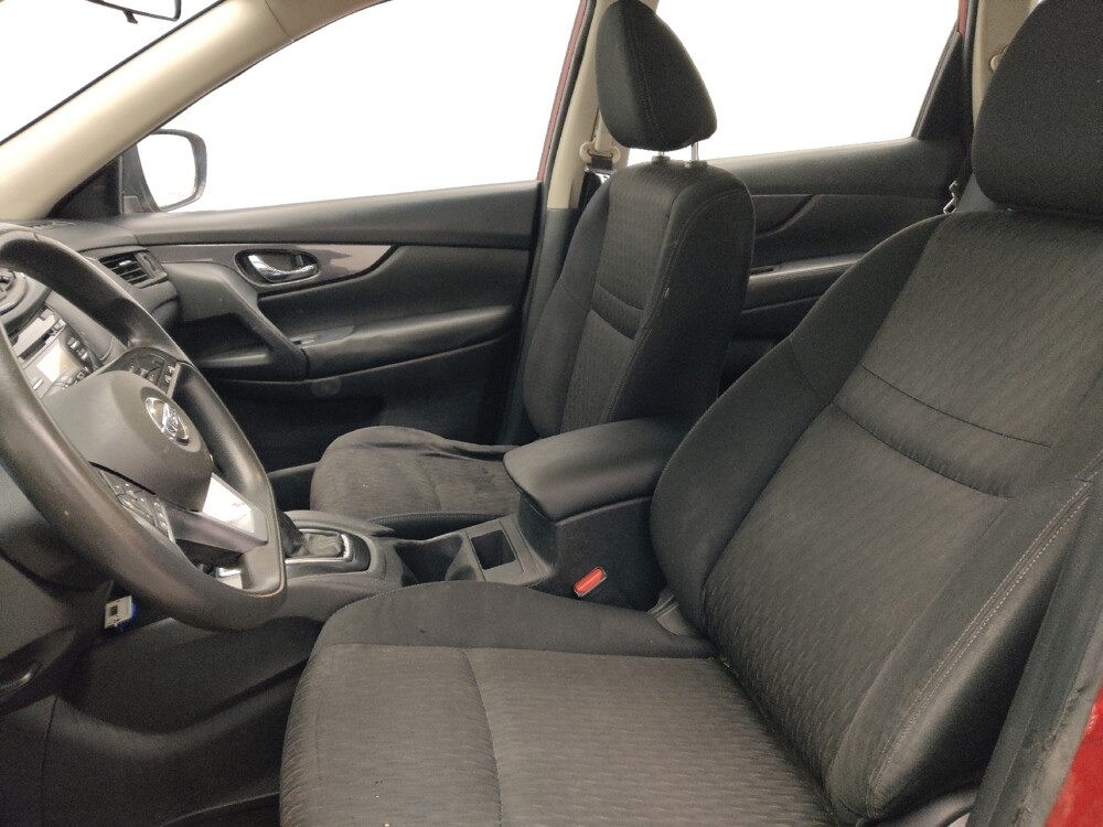 2017 Nissan Rogue in Morrow, GA 30260 - 18099166 17