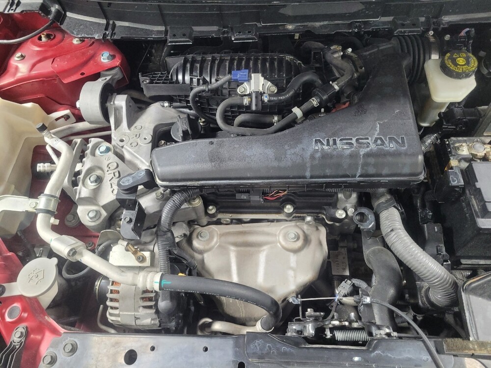 2017 Nissan Rogue in Morrow, GA 30260 - 18099166 30