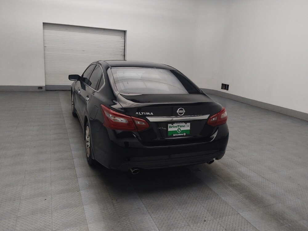 2018 Nissan Altima in Marietta, GA 30062 - 18099168 6