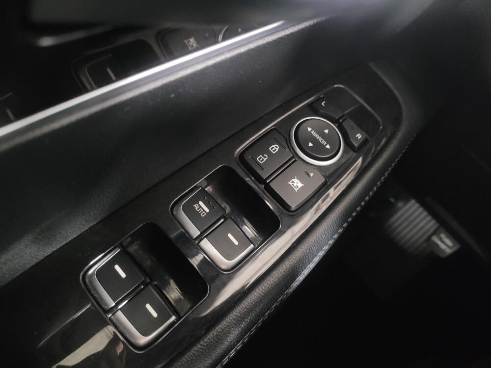 2018 Kia Sorento in Knoxville, TN 37923 - 18099174 27