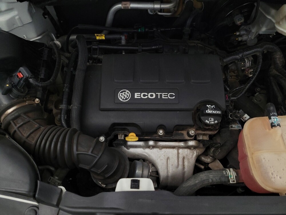 2018 Buick Encore in Glendale, AZ 85301 - 18099181 30