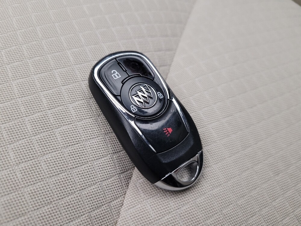 2018 Buick Encore in Glendale, AZ 85301 - 18099181 32