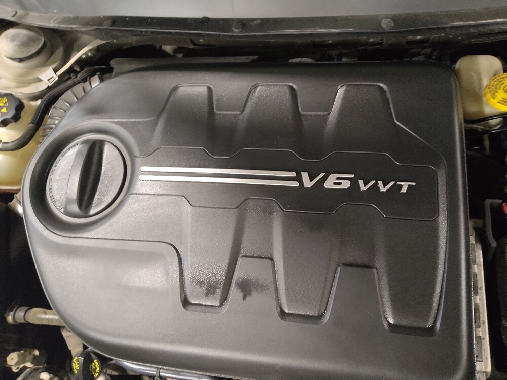 2015 Jeep Cherokee in Round Rock, TX 78664 - 18099192 30