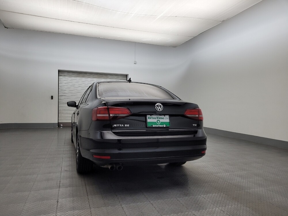 2017 Volkswagen Jetta in Glendale, AZ 85301 - 18099202 6