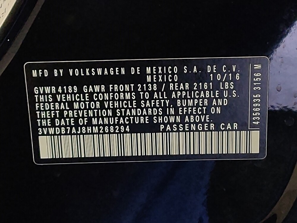 2017 Volkswagen Jetta in Glendale, AZ 85301 - 18099202 33