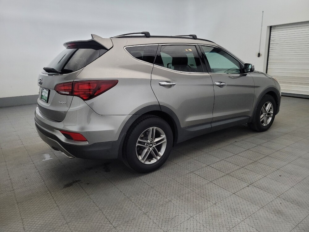 2018 Hyundai Santa Fe in Temple Hills, MD 20746 - 18099203 10